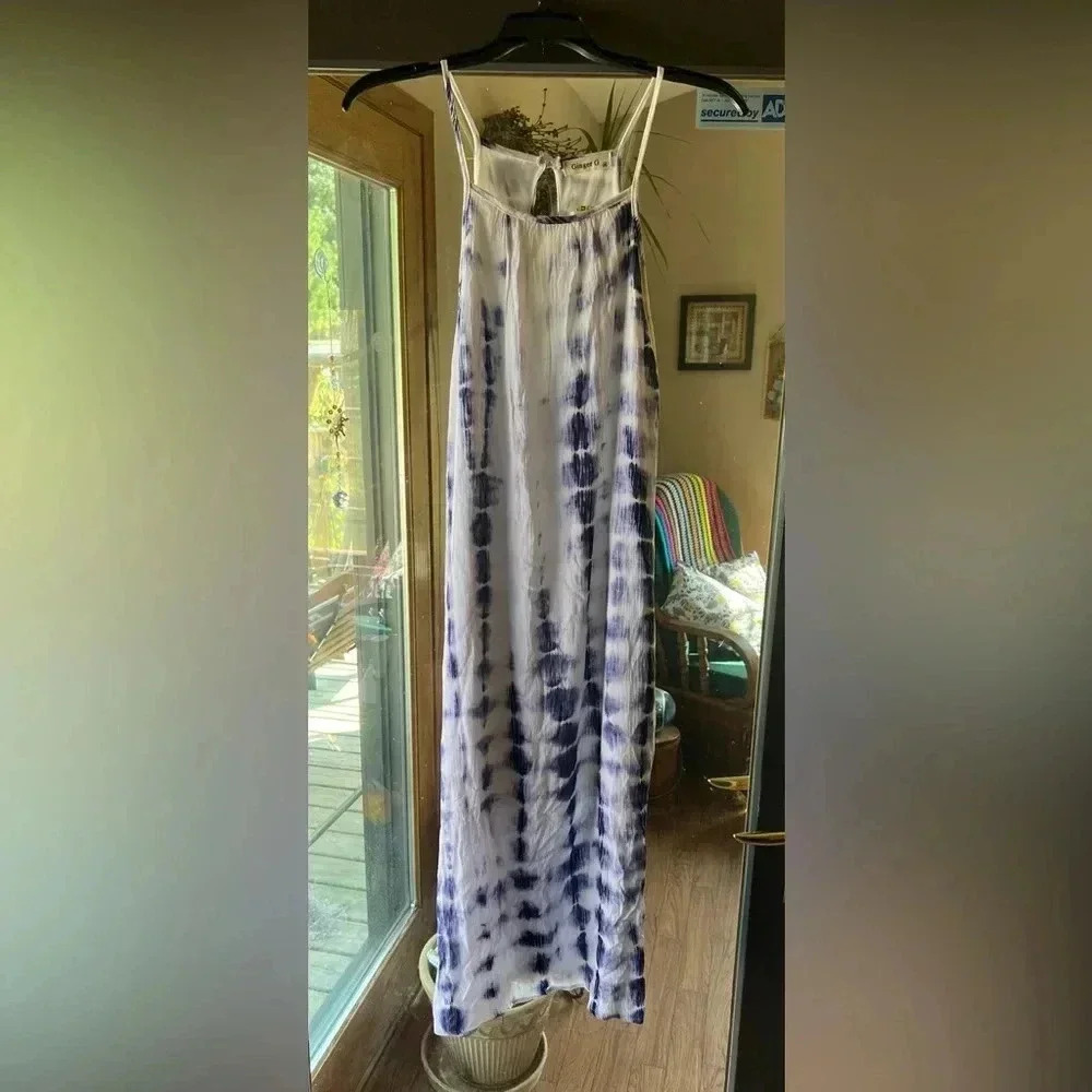 Ginger G Blue/White Lightweight Bohemian Flowy Tie Dye Maxi Dress NWT Size M